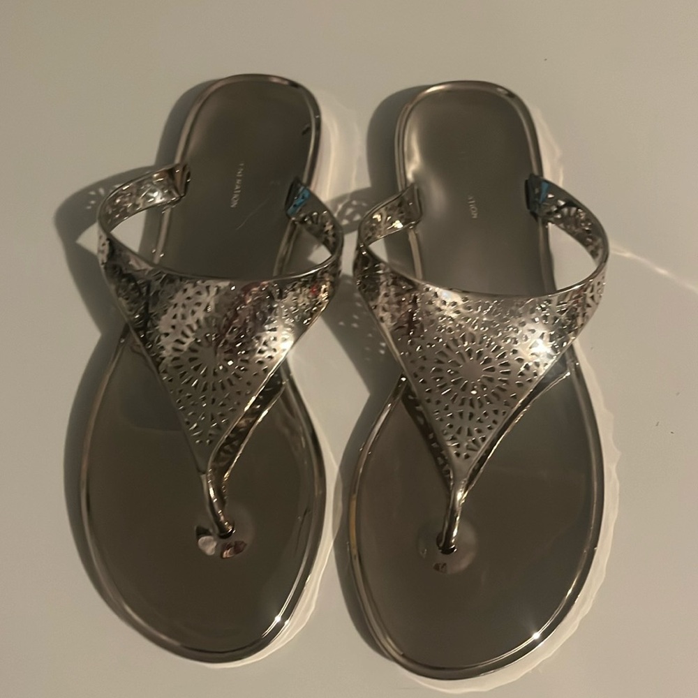 3/$15. Ladies Jelly Flip flops
